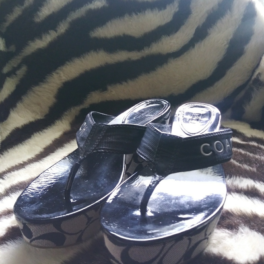 Coach Grey Signature Wedge Sandal sz. 8.5 B
